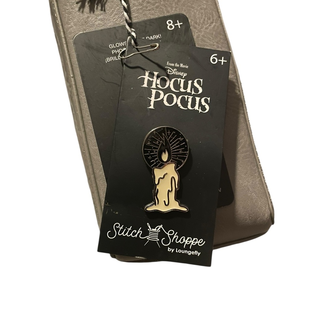Loungefly Hocus Pocus Stitchshoppe Backpack with PIN!! 📌 - Picture 5 of 6
